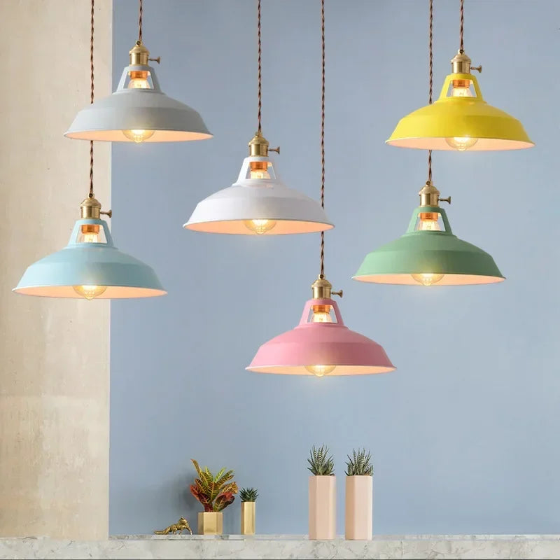 Suspension cloche émaillée Ø 26 cm — Naralune