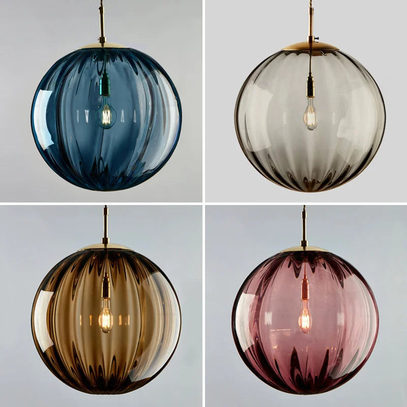 Suspension boule de verre teinté Ø 20 cm — Naralune