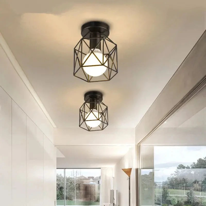 Plafonnier cage hexagonale E27 noir ou doré — Naralune